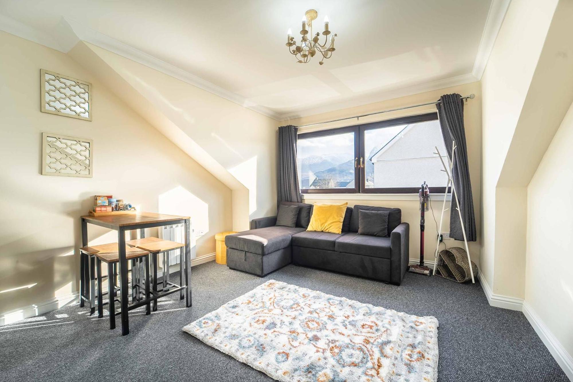 Ben View Apartments Flat A Caol エクステリア 写真
