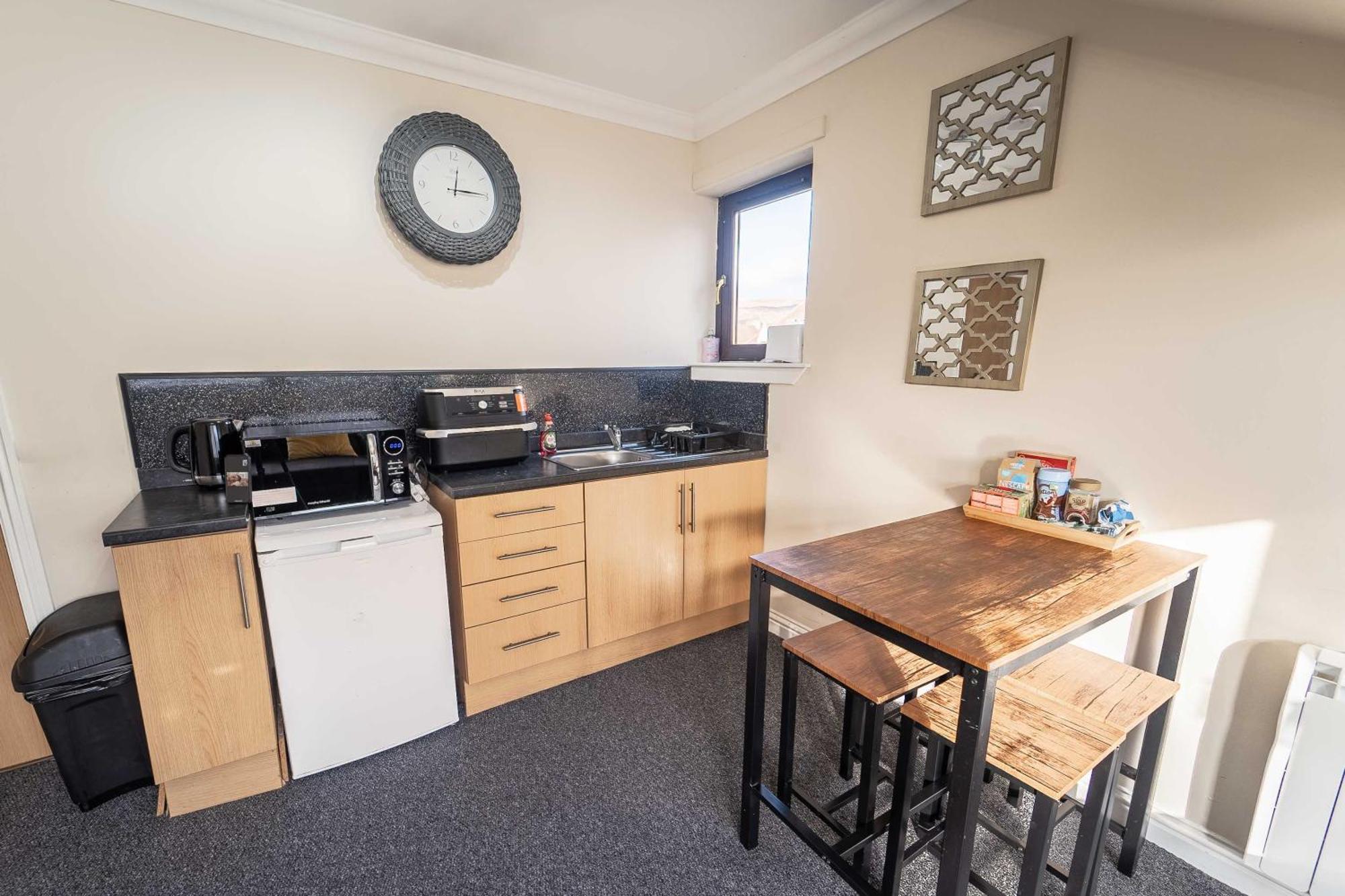Ben View Apartments Flat A Caol エクステリア 写真